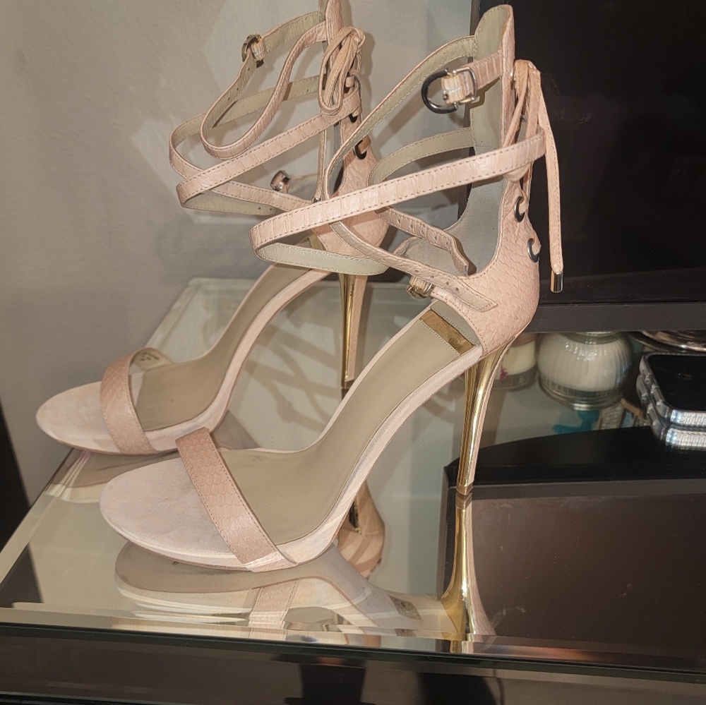 Marciano heels